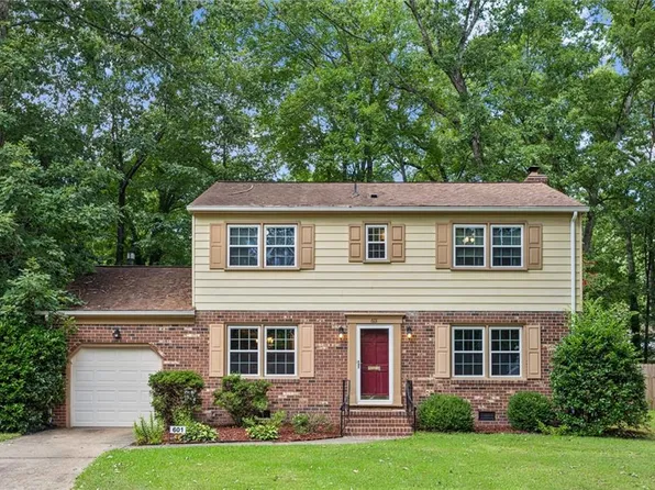 601 Beacon Ct, Newport News, VA 23601