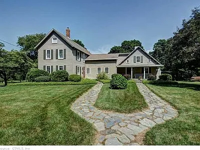 34 N Main St #A — Photo 2