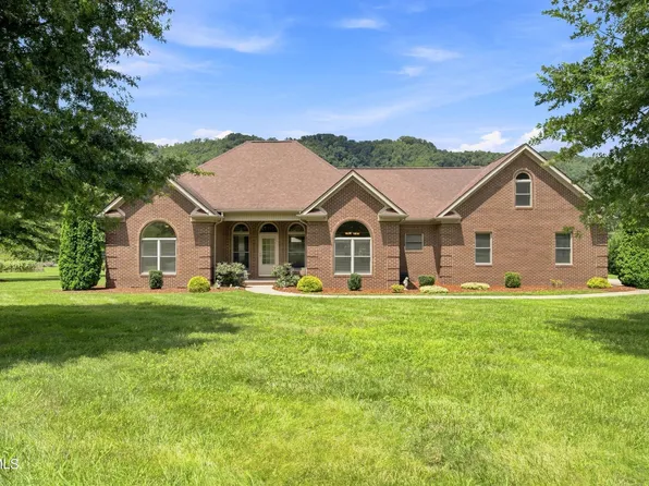 1323 Love Station Rd, Erwin, TN 37650
