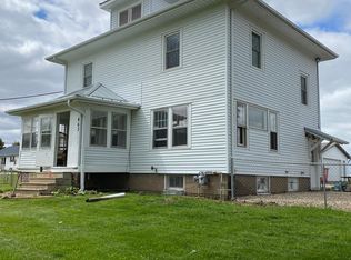 4633 Shellsburg Rd, Palo, IA 52324