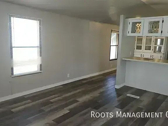 3rd image of 4715 Starboard Dr #4715