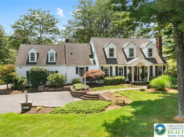 1772 Flint Hill Rd, Coopersburg, PA 18036