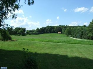 676 Little Elk Creek Rd, Oxford, PA 19363