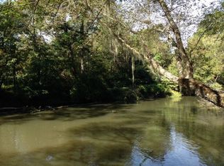 1118 River Rd N, Summit, MS 39666