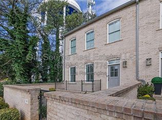 107 Old Orchard Ln, Roswell, GA 30075