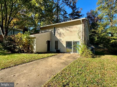 6214 Garretson St, Burke, VA, 22015