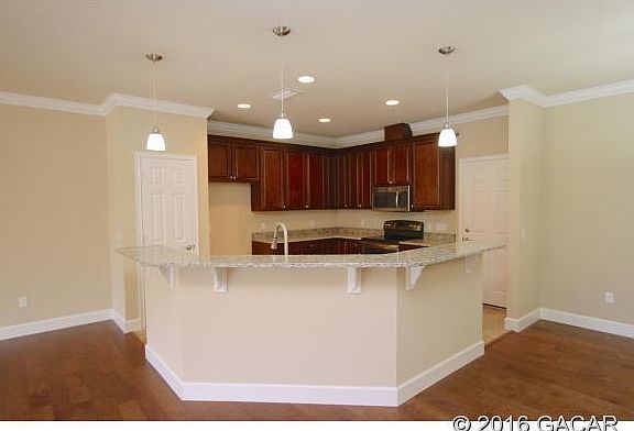 5th image of 3104 NW 105th Dr