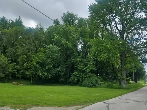 Cable Ave, Washington, IN 47501
