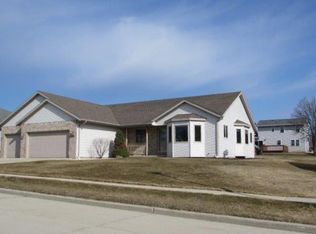 4916 Nicyssa Ln, Manitowoc, WI 54220