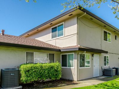 233 Harding Blvd APT 3, Roseville, CA, 95678