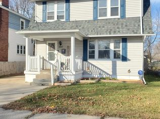 1047 Dickinson St SE, Grand Rapids, MI 49507