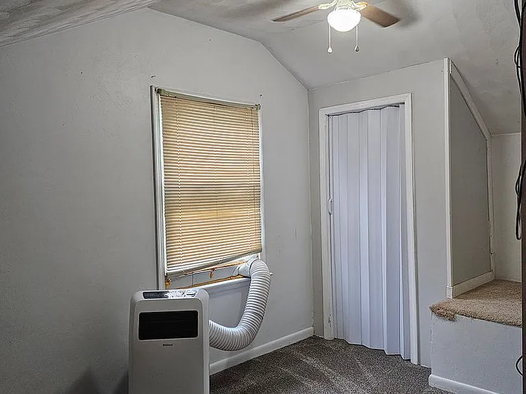 803 Haskins Dr — Photo 16