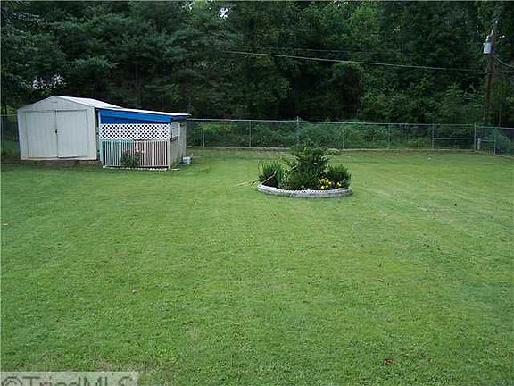 2nd image of 4114 Lagrange Dr