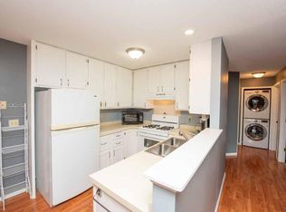 3100 Riverwood Dr APT 202, Hastings, MN 55033