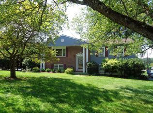 2 Martin Dr, Wappingers Falls, NY 12590