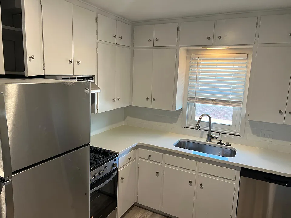 Spacious kitchen and even has a large pantry