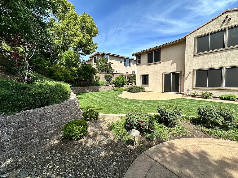 8054 Murcia Way — Photo 64