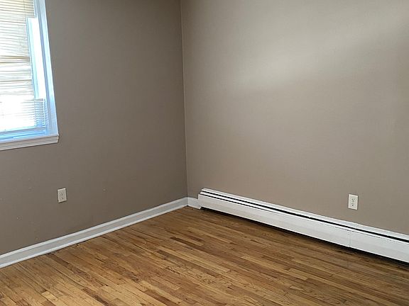 4th image of 17644 Lahser Rd APT 11
