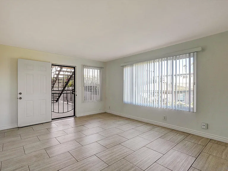 4712 W Point Loma Blvd #4-4712 — Photo 13