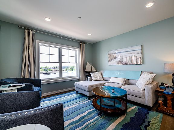 3rd image of 800 Whitwam Dr #6 & 6a