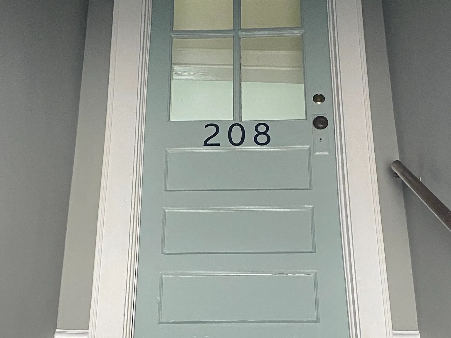 1 bed, 700 sqft, $1,200 — Photo 2