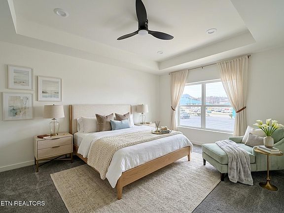 4th image of 129 Sugarfoot Way #403