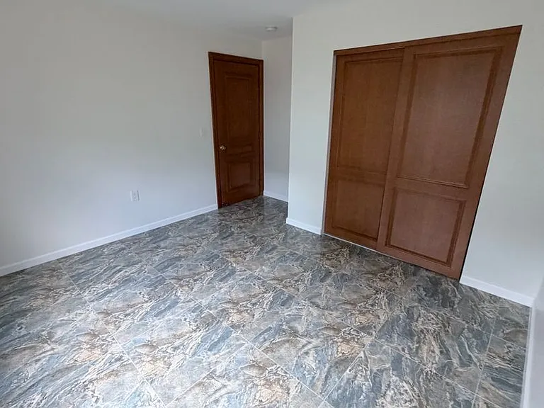 2045 Mott Smith Dr — Photo 9