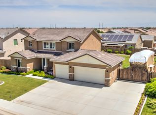 15737 Quintero Pl, Bakersfield, CA 93314