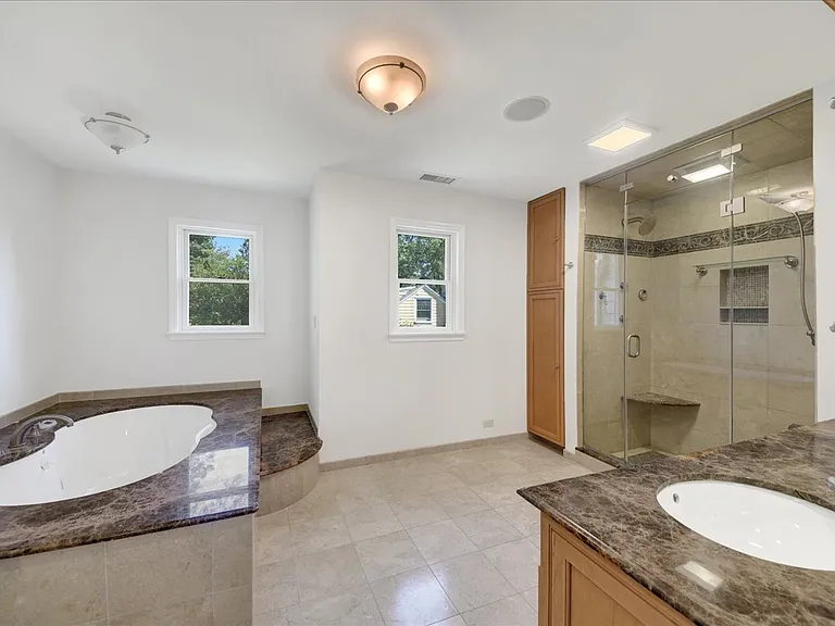 20 Plymouth Rd — Photo 5