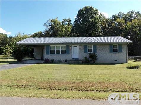 1st image of 141 Meadowbrook Dr