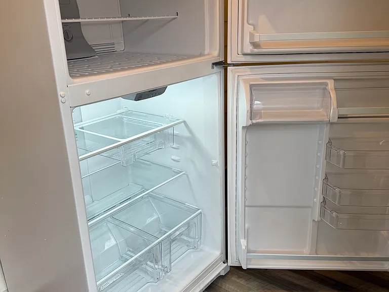 236 Walnut St — Photo 12