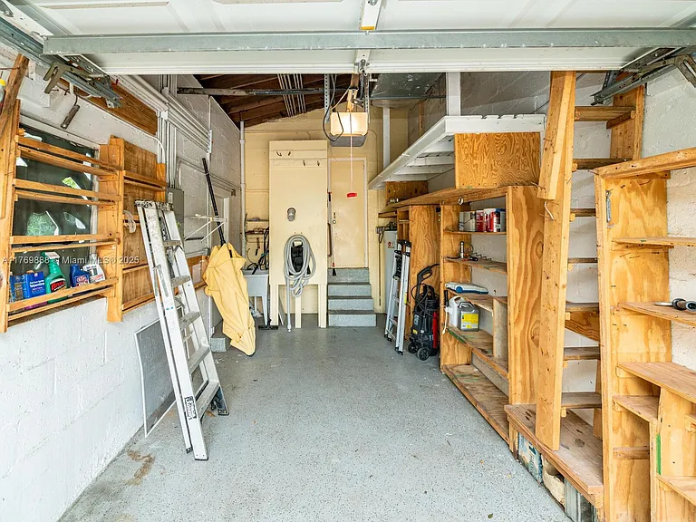 9441 Byron Ave — Photo 52