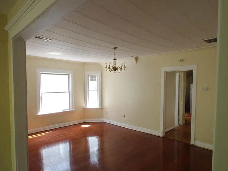 4302 N Kimball Ave #2 — Photo 4