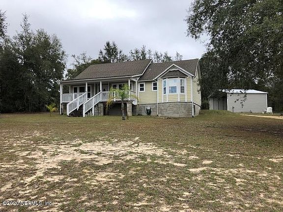 2nd image of 5714 N Crater Lake Cir