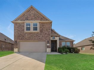 269 Flower Ridge Dr, Fort Worth, TX 76108