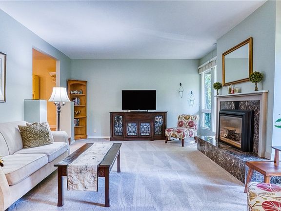 4th image of 20362 45th Ave NE