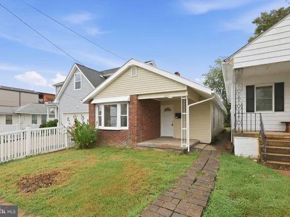 245 4th Ave, Quantico, VA 22134