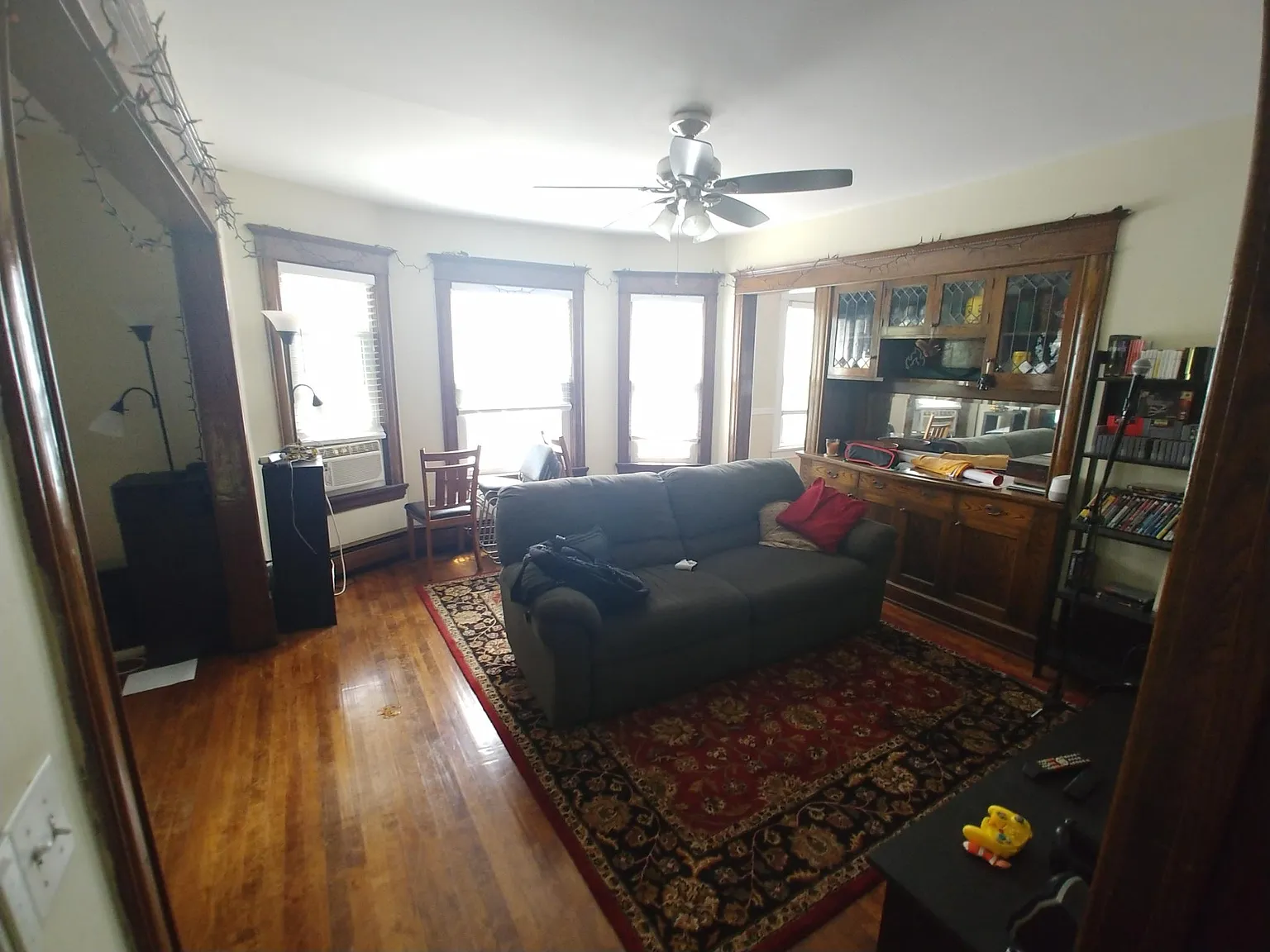 2 bed, 1250 sqft, $1,850 — Photo 1