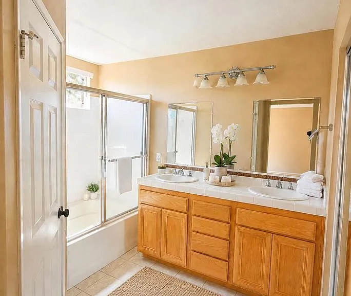 4576 La Tuna Ct — Photo 12