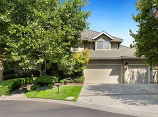 4 Water Reef Ct, Sacramento, CA
