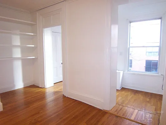 Rented by Hecht Group | media 84