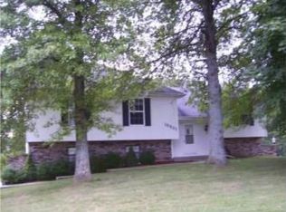 19901 Pepper Tree Ln, Edgerton, KS 66021