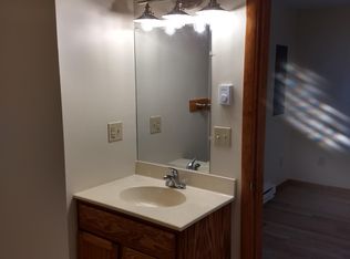 909 Mill Aly #909B, Stroudsburg, PA 18360