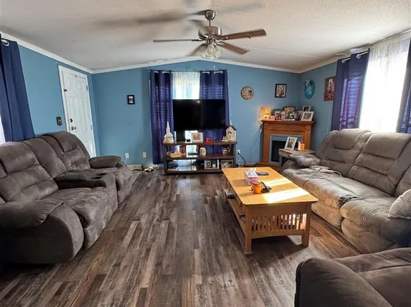 4049 Flippin Lamb Rd, Glasgow, KY 42141