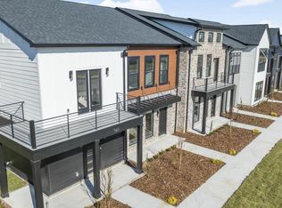 1453 Rebecca Johns Dr, Murfreesboro, TN 37128