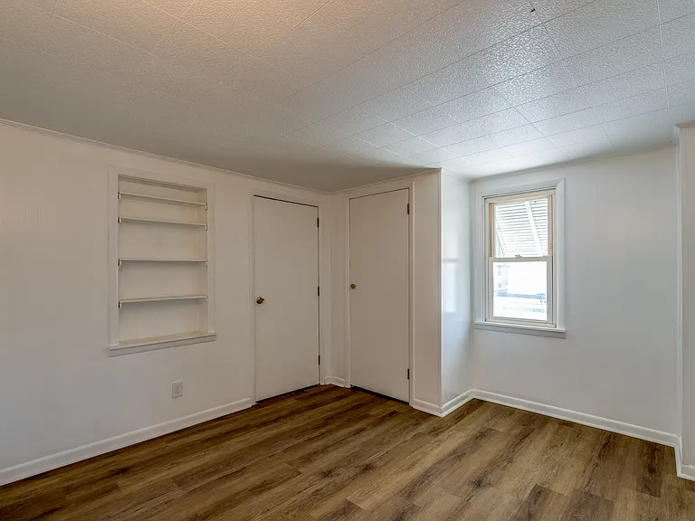 214 Mifflin St #2 — Photo 5