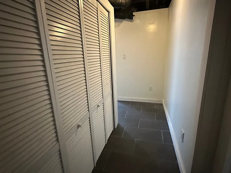 829 Miller Ave — Photo 14