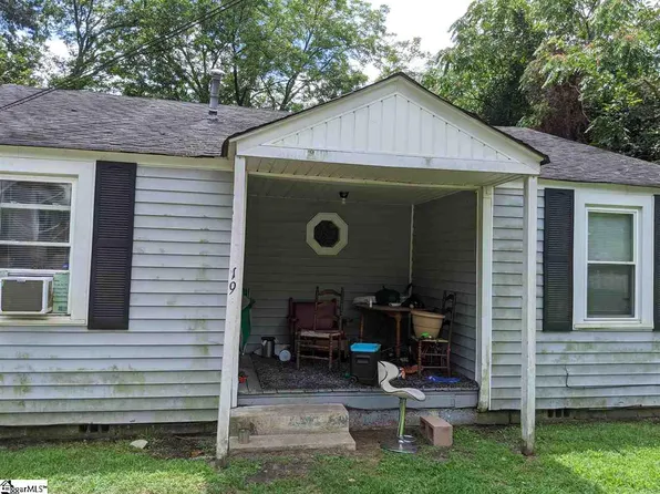 19 Fortner St, Greenville, SC 29611