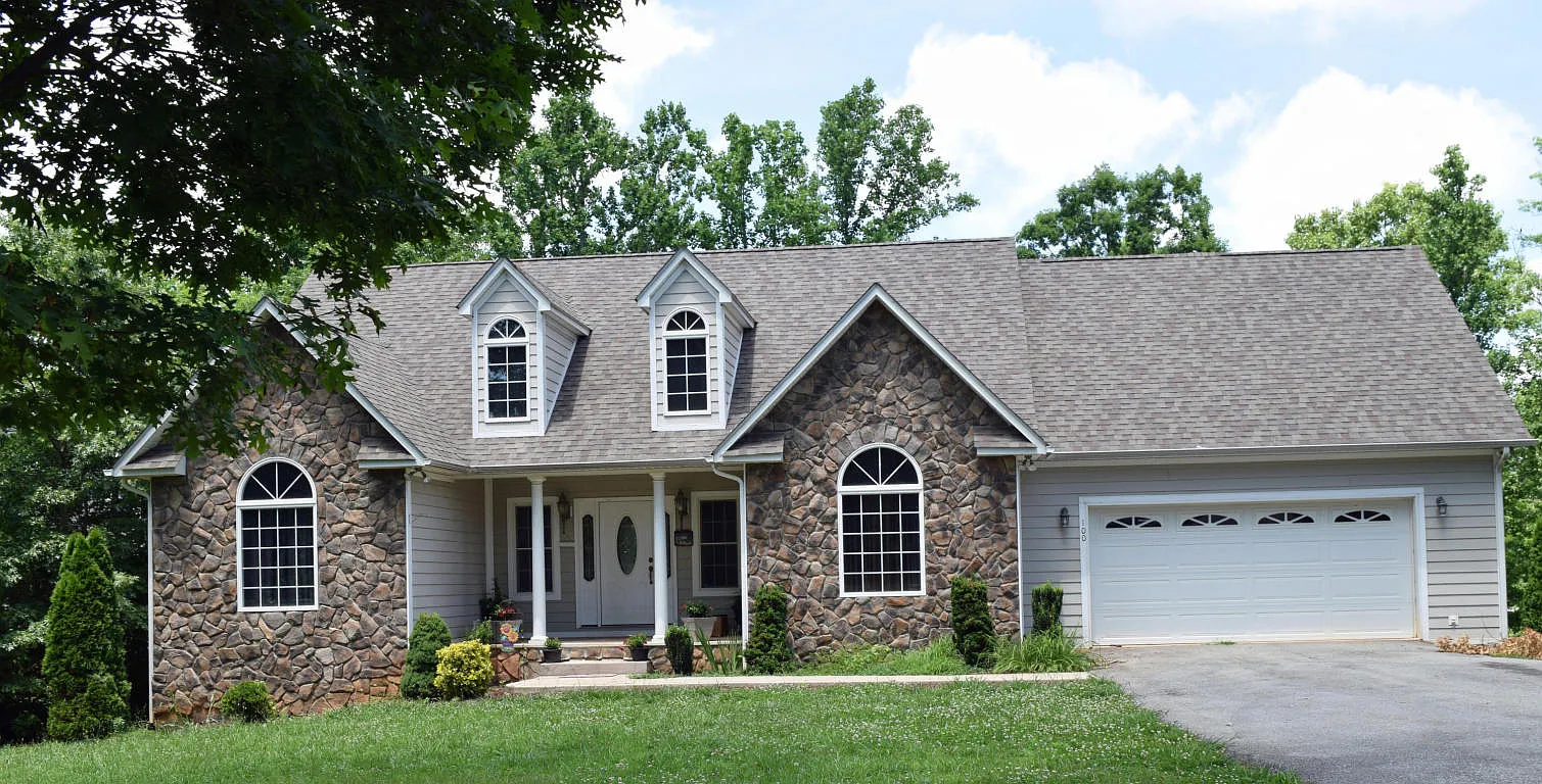 100 Peach Tree Ct photo 1