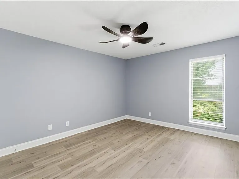 2696 Greentree Dr SE — Photo 11